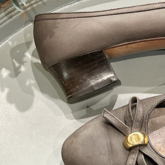 VTG Salvatore Ferragamo Boutique Women's Size 8.5 Leather Slip On Bow Almond Toe - Picture 10 of 12